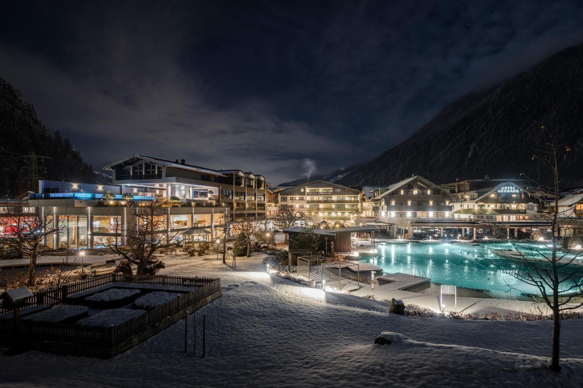 Neuhaus Zillertal Resort Mayrhofen Dış mekan fotoğraf