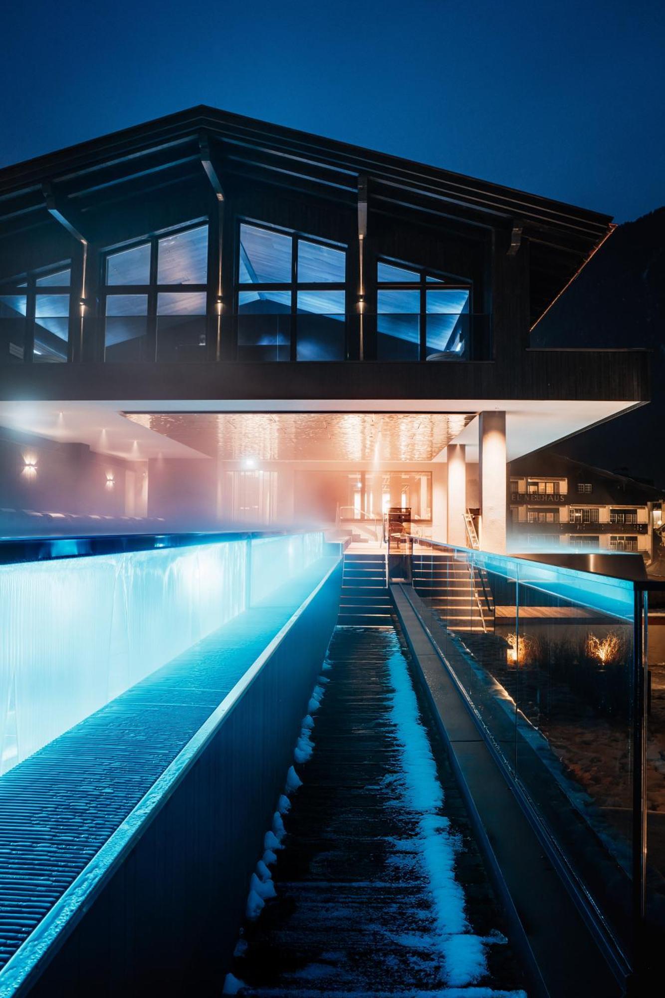 Neuhaus Zillertal Resort Mayrhofen Dış mekan fotoğraf